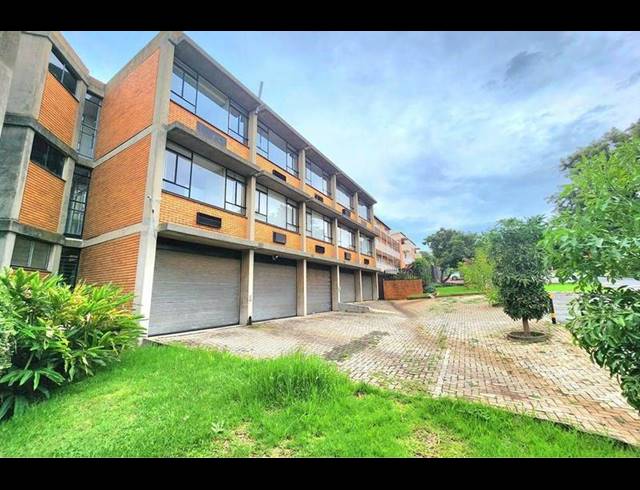 BUSINESS FOR SALE IN ROBINDALE
